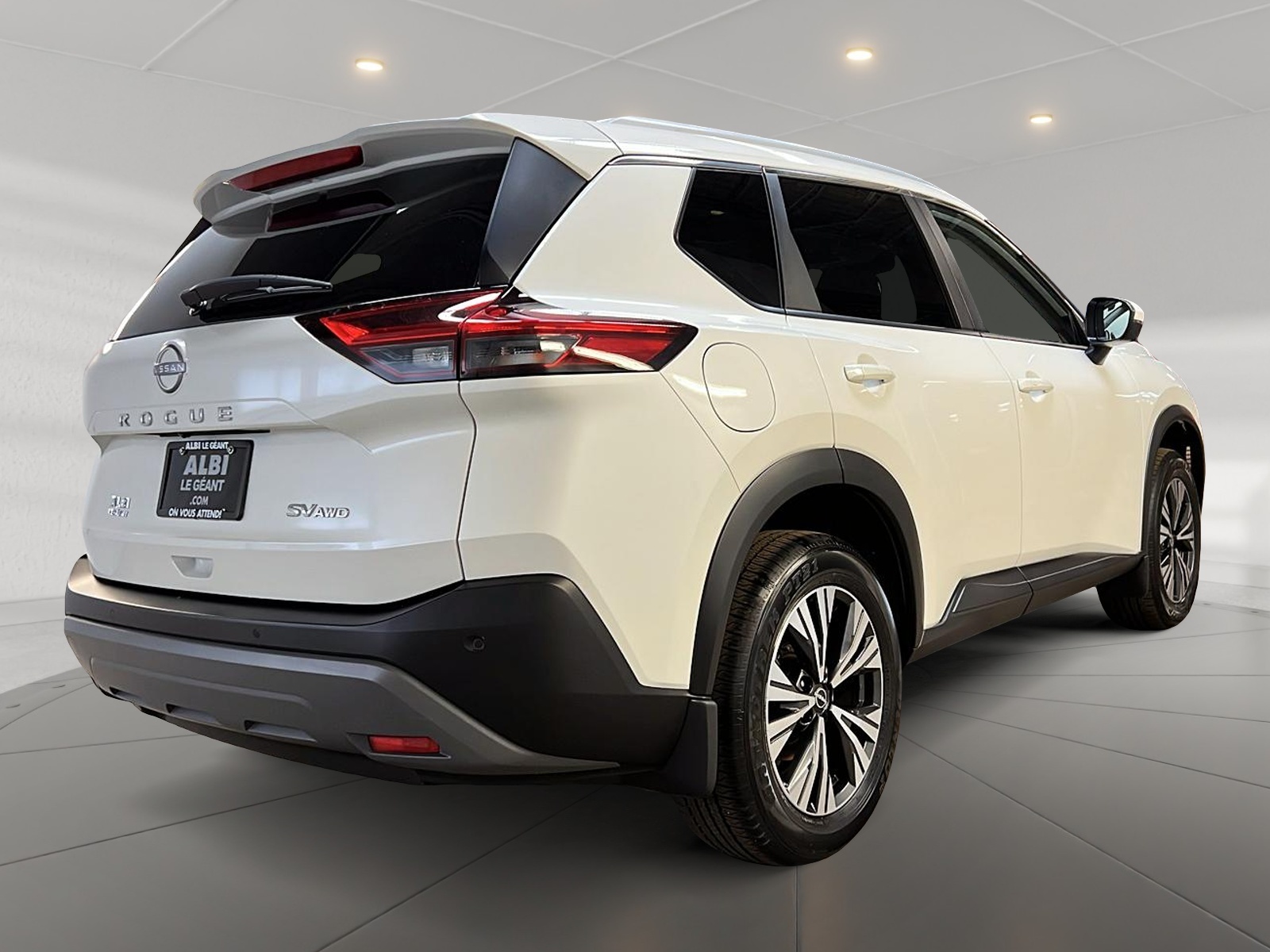 Nissan Rogue SV TOIT PANO 4RM 2023 — photo 4