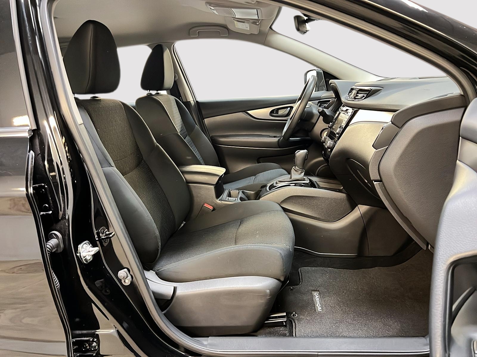 Nissan Qashqai S 4RM 2023 — photo 8
