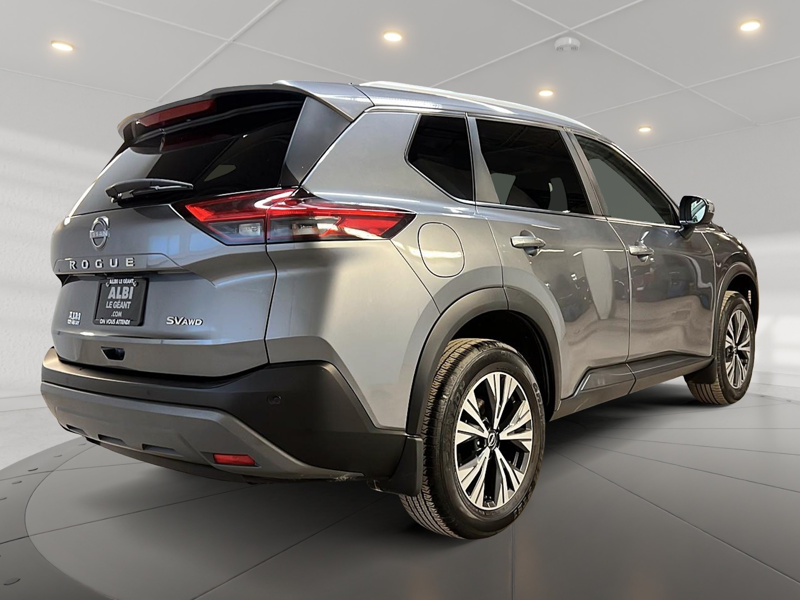 Nissan Rogue SV TOIT PANO 4RM 2023 — photo 4