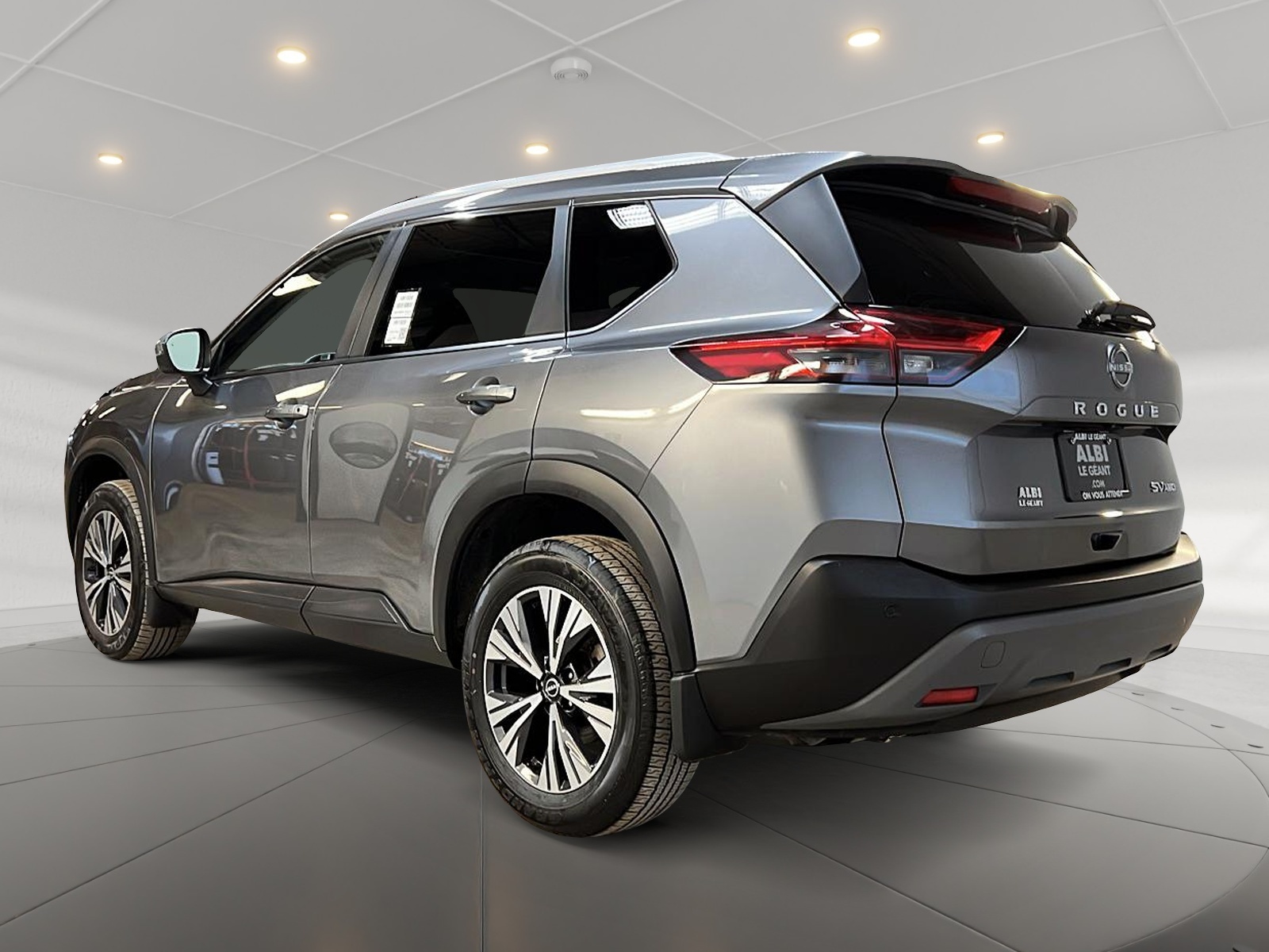 Nissan Rogue SV TOIT PANO 4RM 2023 — photo 6
