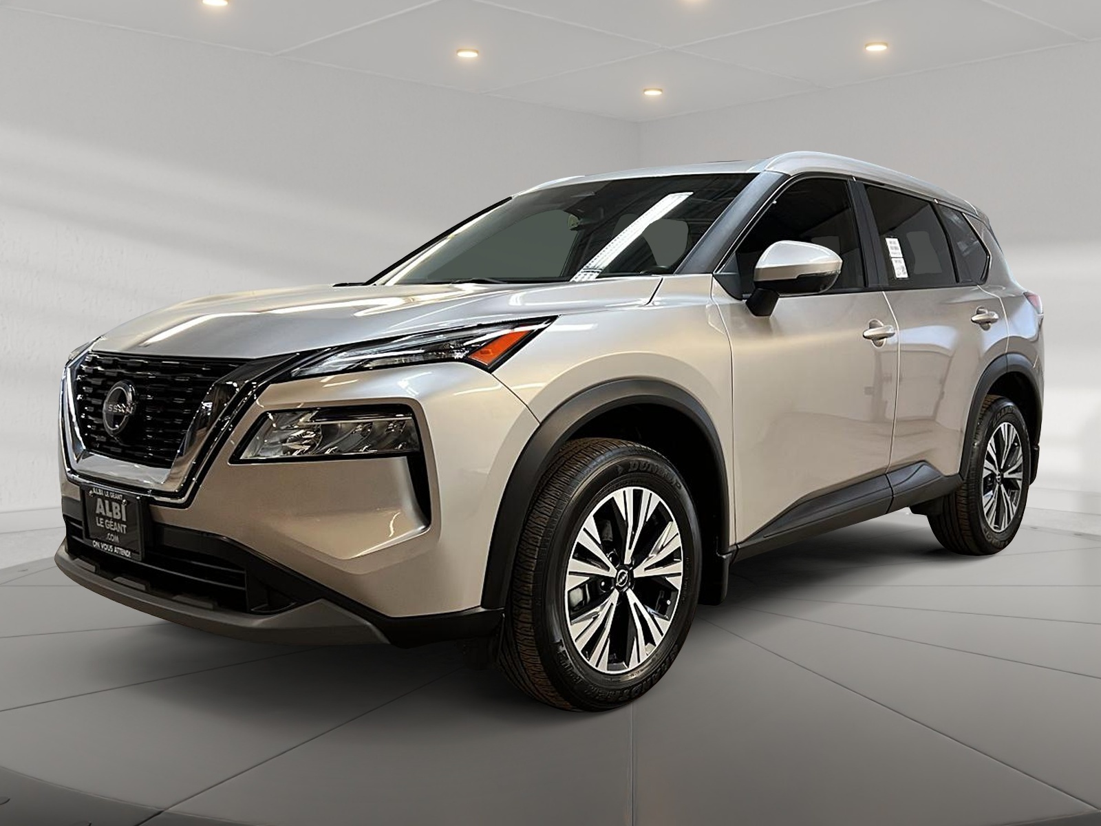 Nissan Rogue SV TOIT PANO 4RM 2023