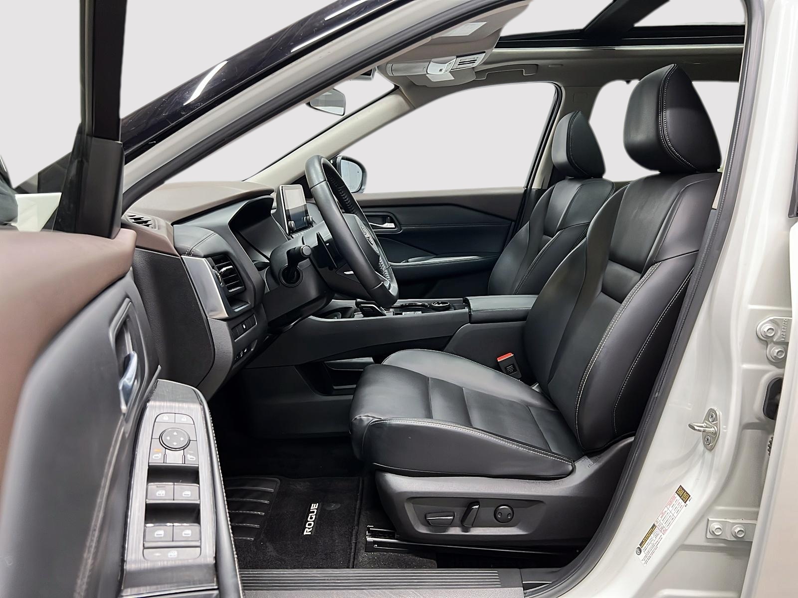 Nissan Rogue SV MIDNIGHT CUIR TOIT PANO 4RM 2023 — photo 7