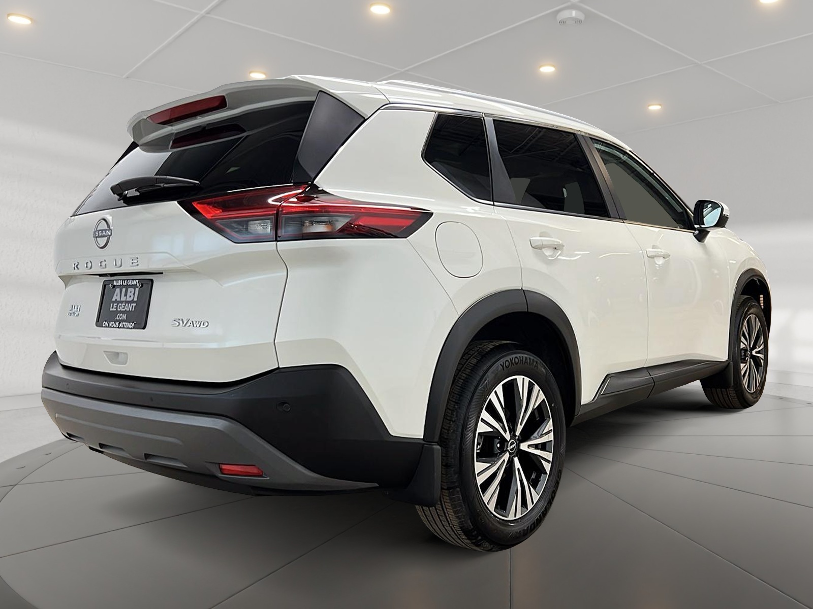 Nissan Rogue SV TOIT PANO 4RM 2023 — photo 4