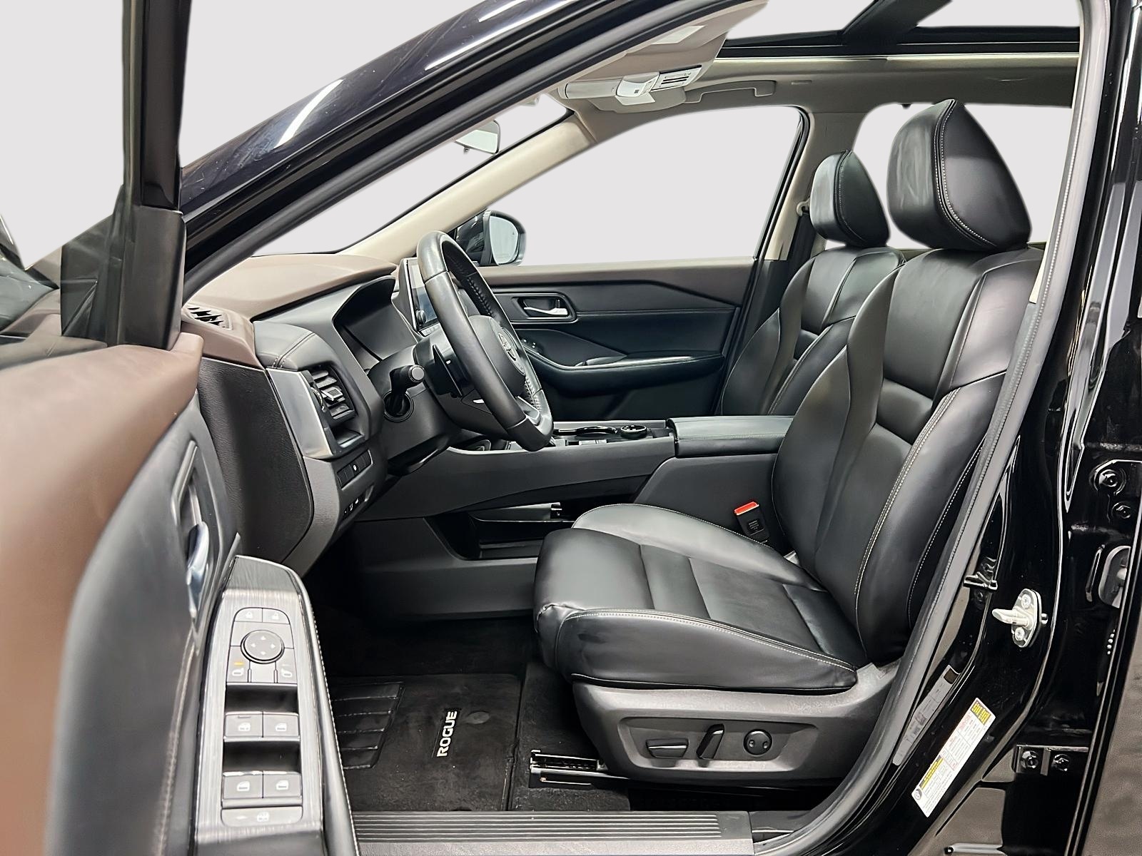 Nissan Rogue SV MIDNIGHT CUIR TOIT PANO 4RM 2023 — photo 7