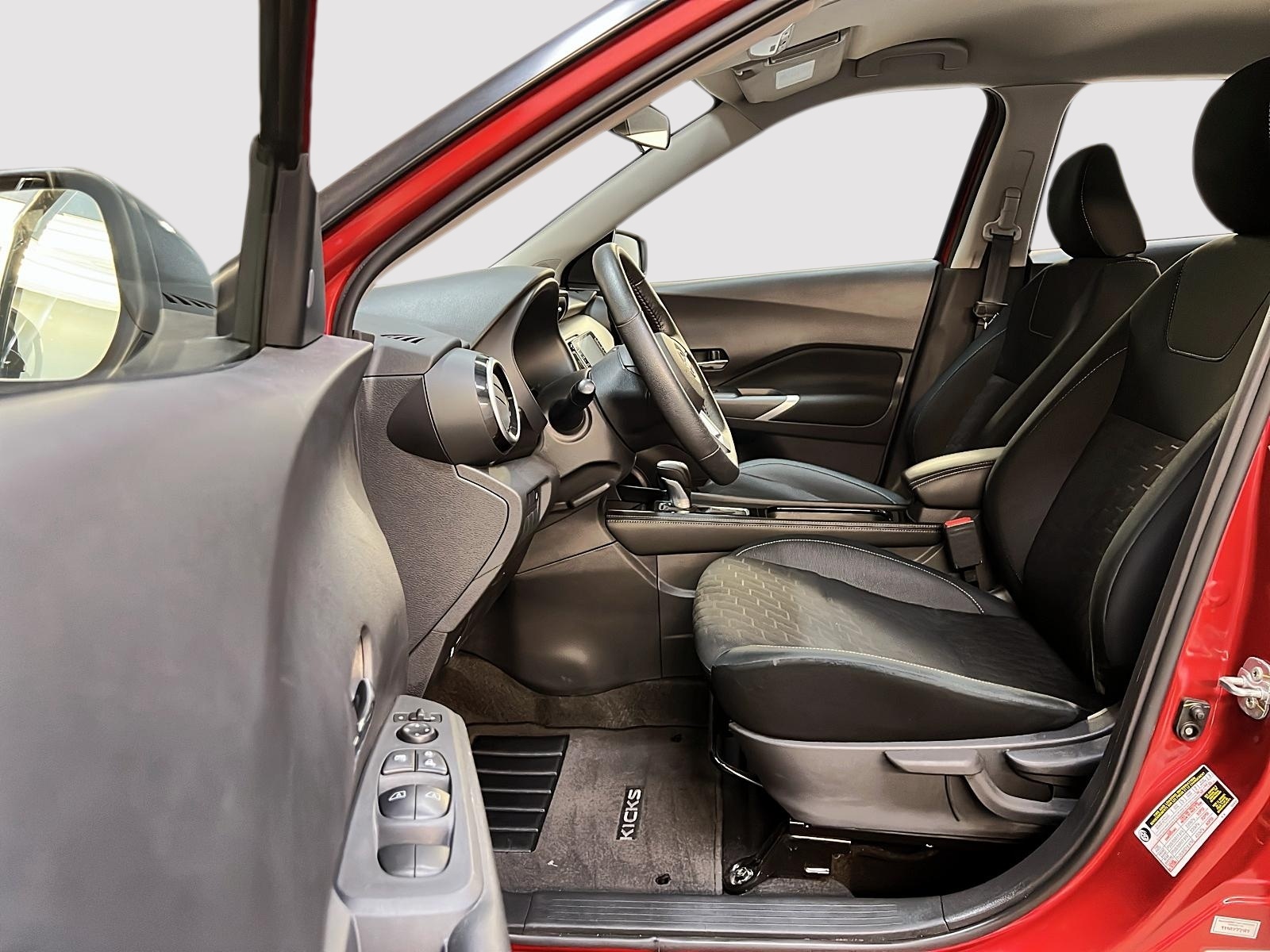 Nissan Kicks SV 2024 — photo 7