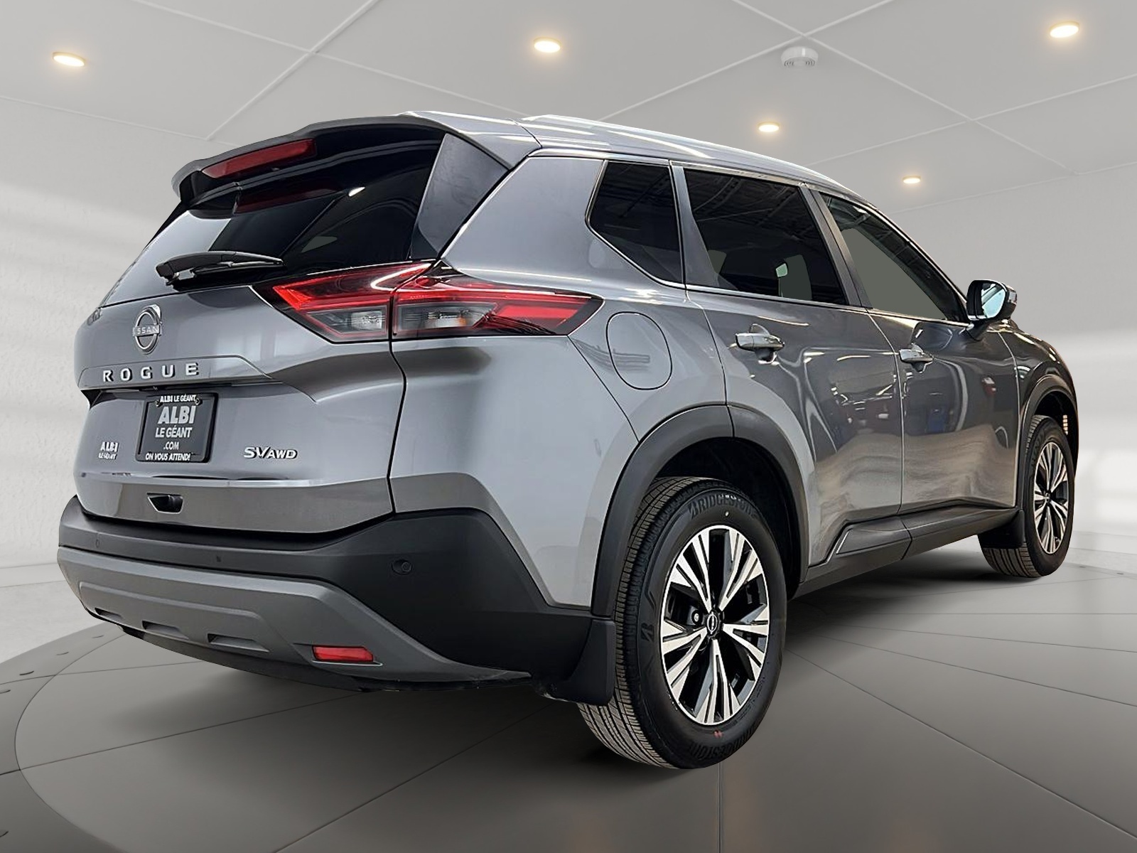 Nissan Rogue SV TOIT PANO 4RM 2023 — photo 4