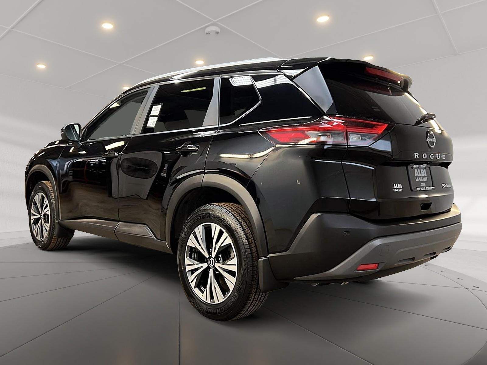 Nissan Rogue SV TOIT PANO 4RM 2023 — photo 6