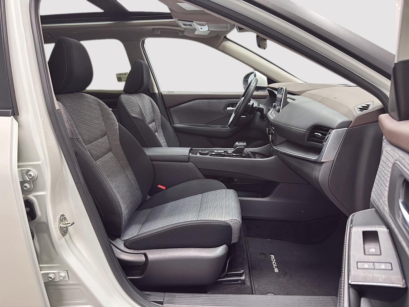 Nissan Rogue SV TOIT PANO 4RM 2023 — photo 8