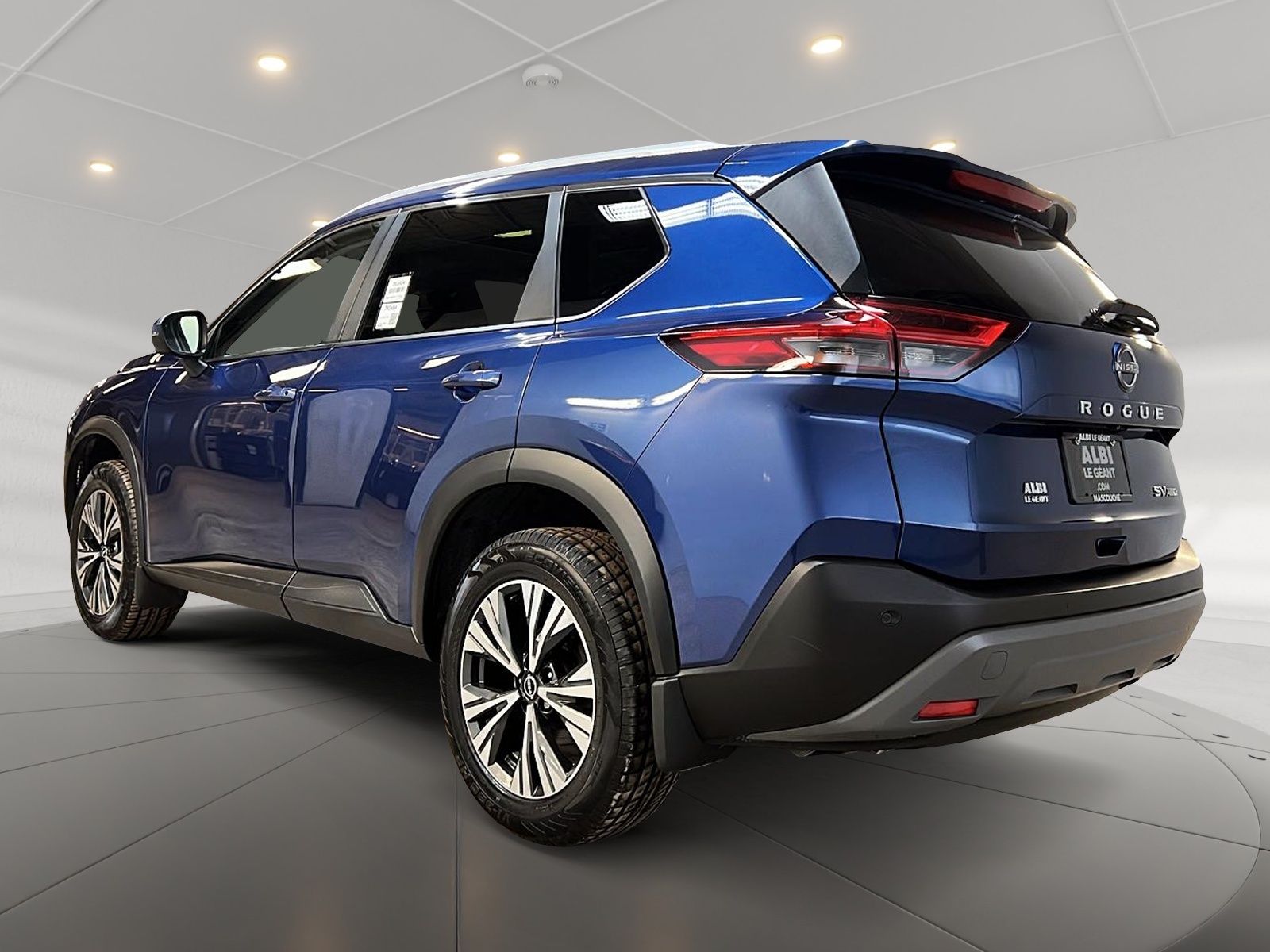 Nissan Rogue SV TOIT PANO 4RM 2023 — photo 6