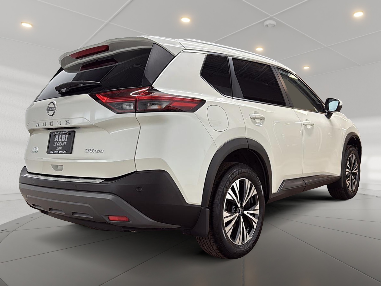 Nissan Rogue SV TOIT PANO 4RM 2023 — photo 4