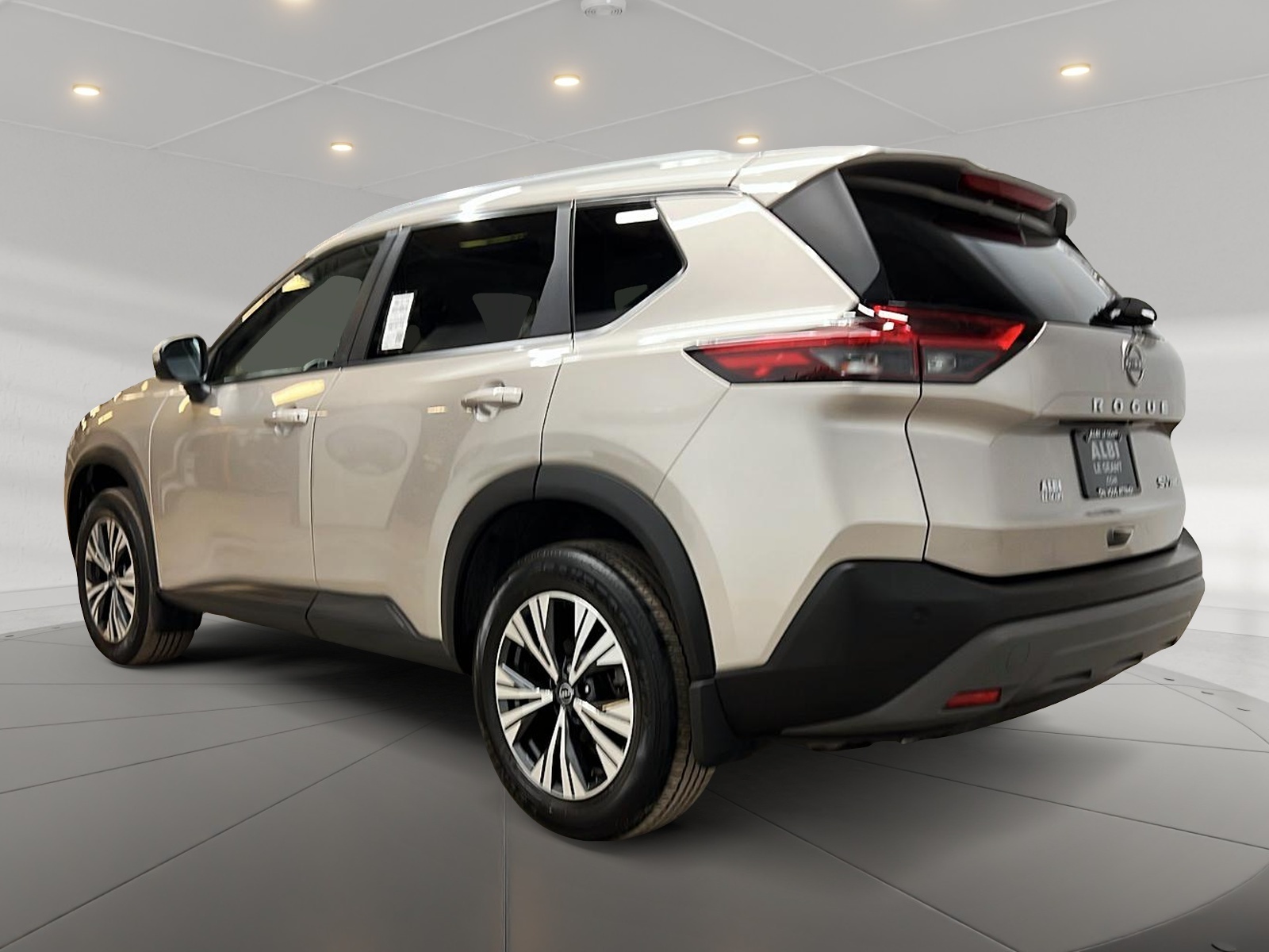 Nissan Rogue SV TOIT PANO 4RM 2023 — photo 6
