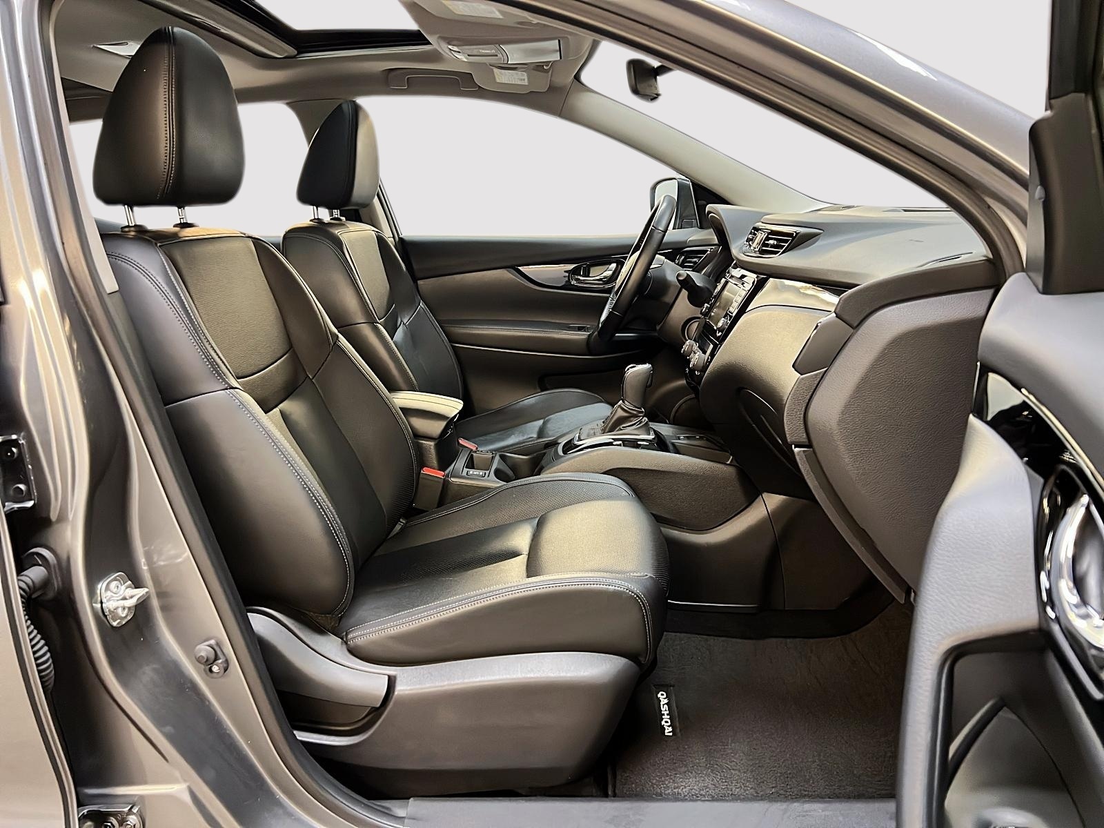 Nissan Qashqai SL CUIR TOIT NAV 4RM 2023 — photo 8