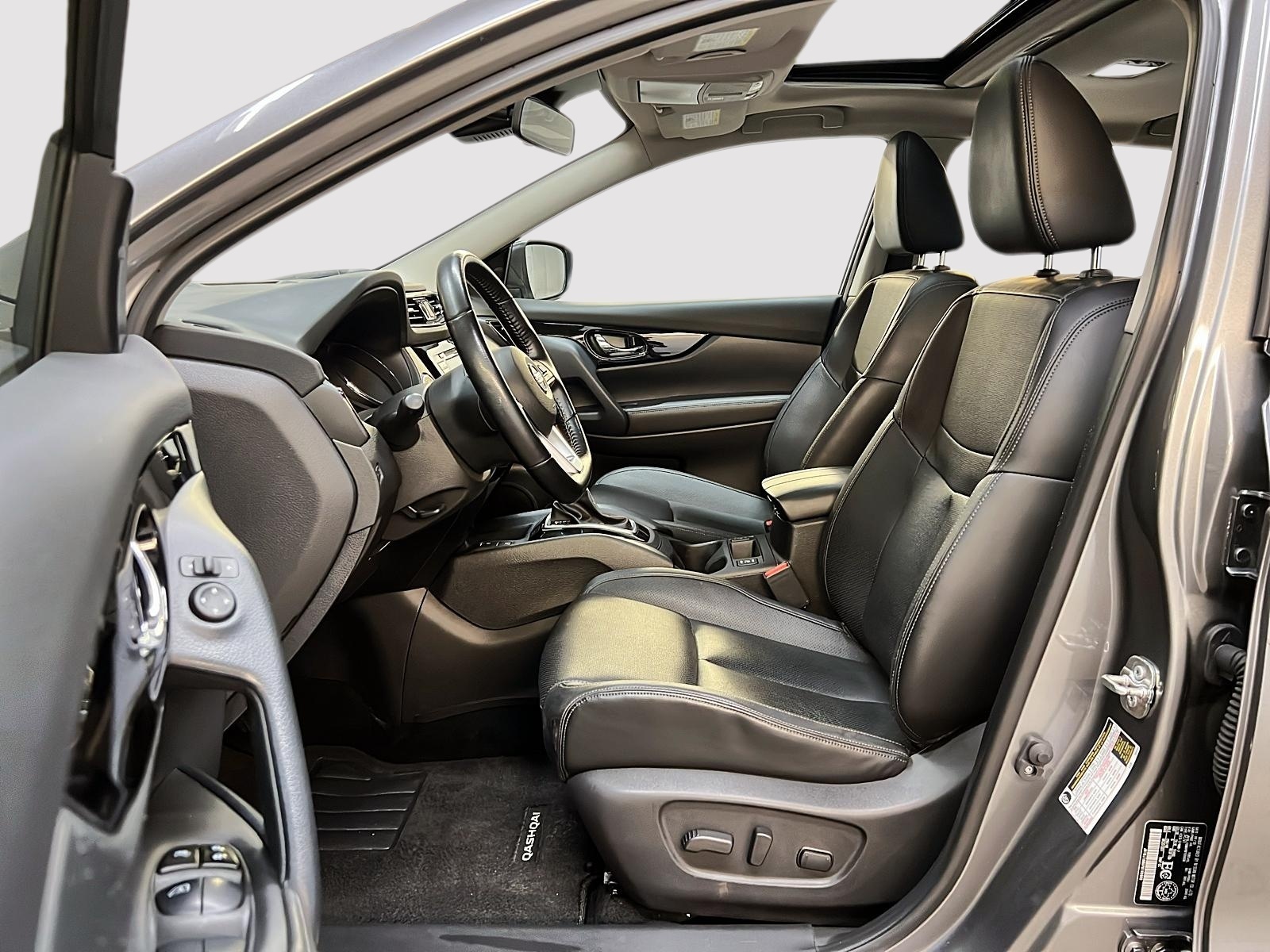Nissan Qashqai SL CUIR TOIT NAV 4RM 2023 — photo 7