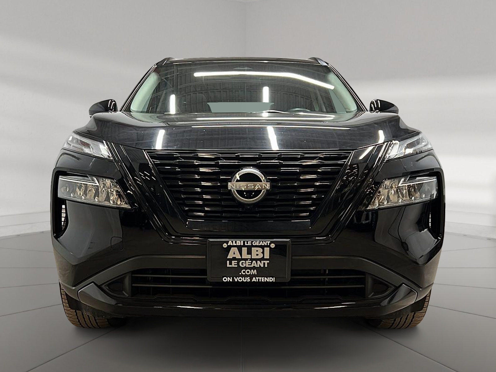 Nissan Rogue SV MIDNIGHT CUIR TOIT PANO 4RM 2023 — photo 2