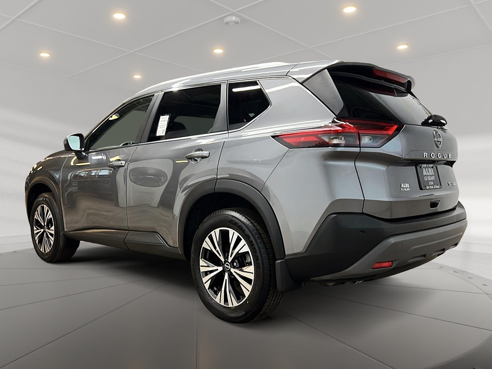 Nissan Rogue SV TOIT PANO 4RM 2023 — photo 6