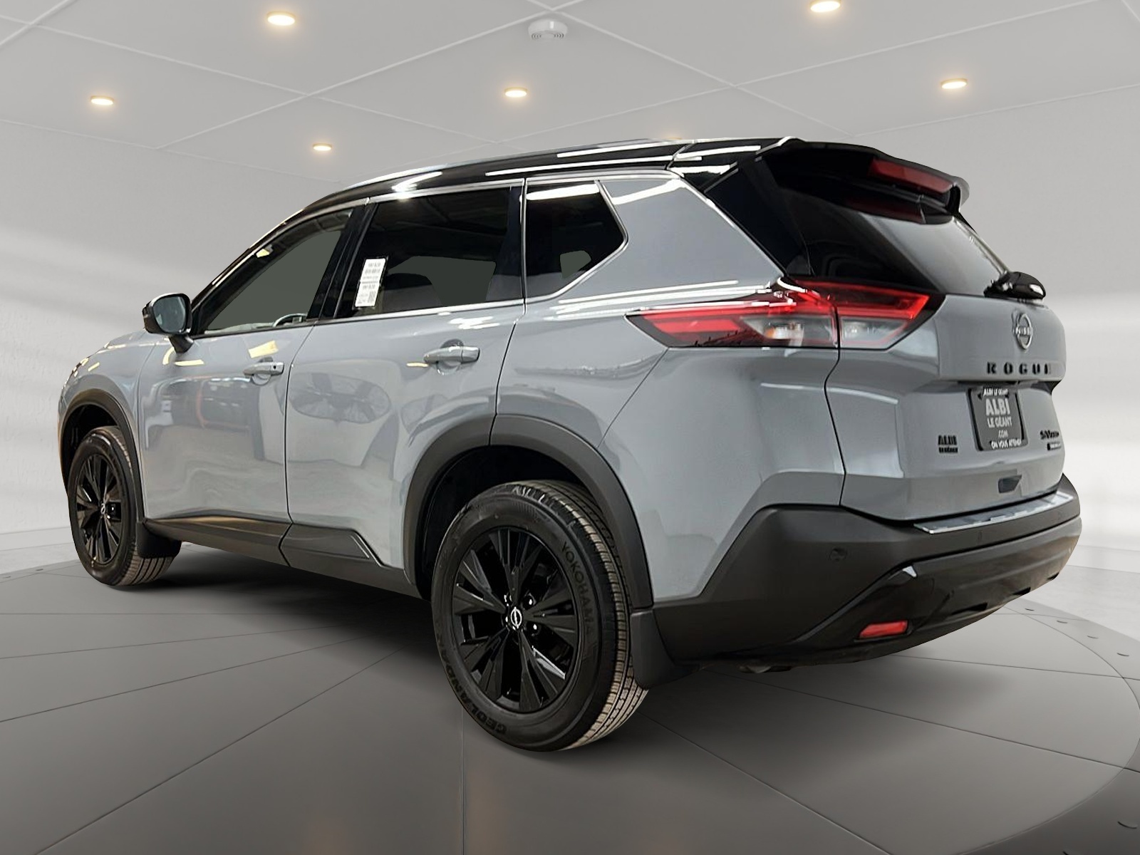 Nissan Rogue SV MIDNIGHT CUIR TOIT PANO 4RM 2023 — photo 6