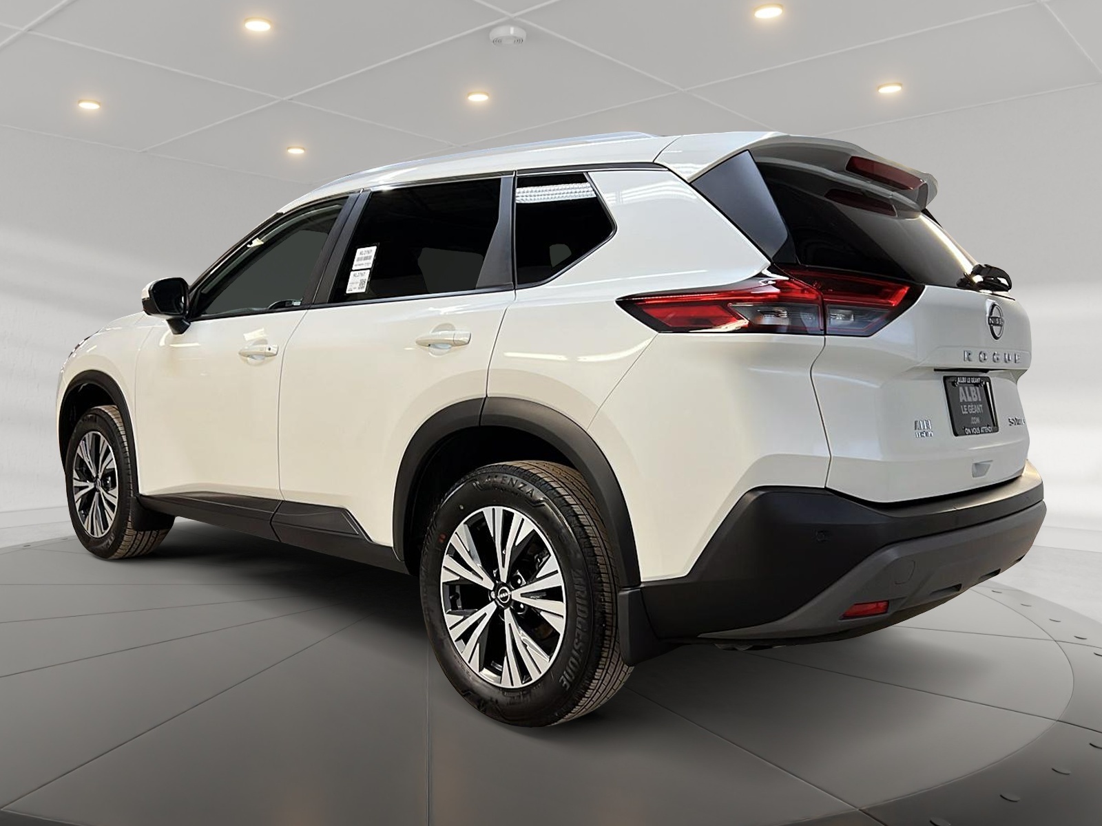 Nissan Rogue SV TOIT PANO 4RM 2023 — photo 6