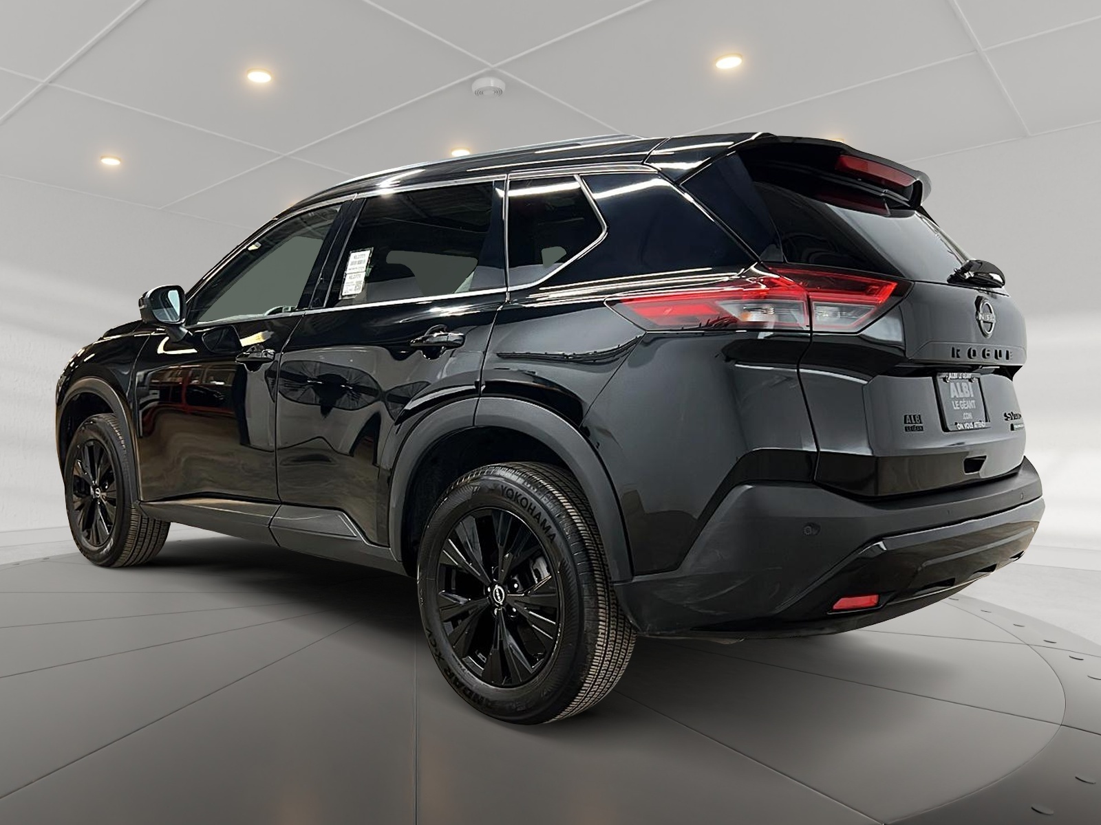 Nissan Rogue SV MIDNIGHT CUIR TOIT PANO 4RM 2023 — photo 6