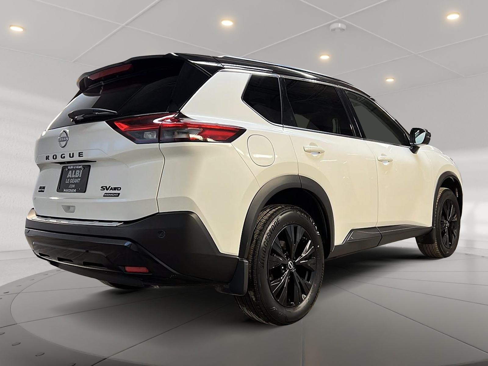 Nissan Rogue SV MIDNIGHT CUIR TOIT PANO 4RM 2023 — photo 4