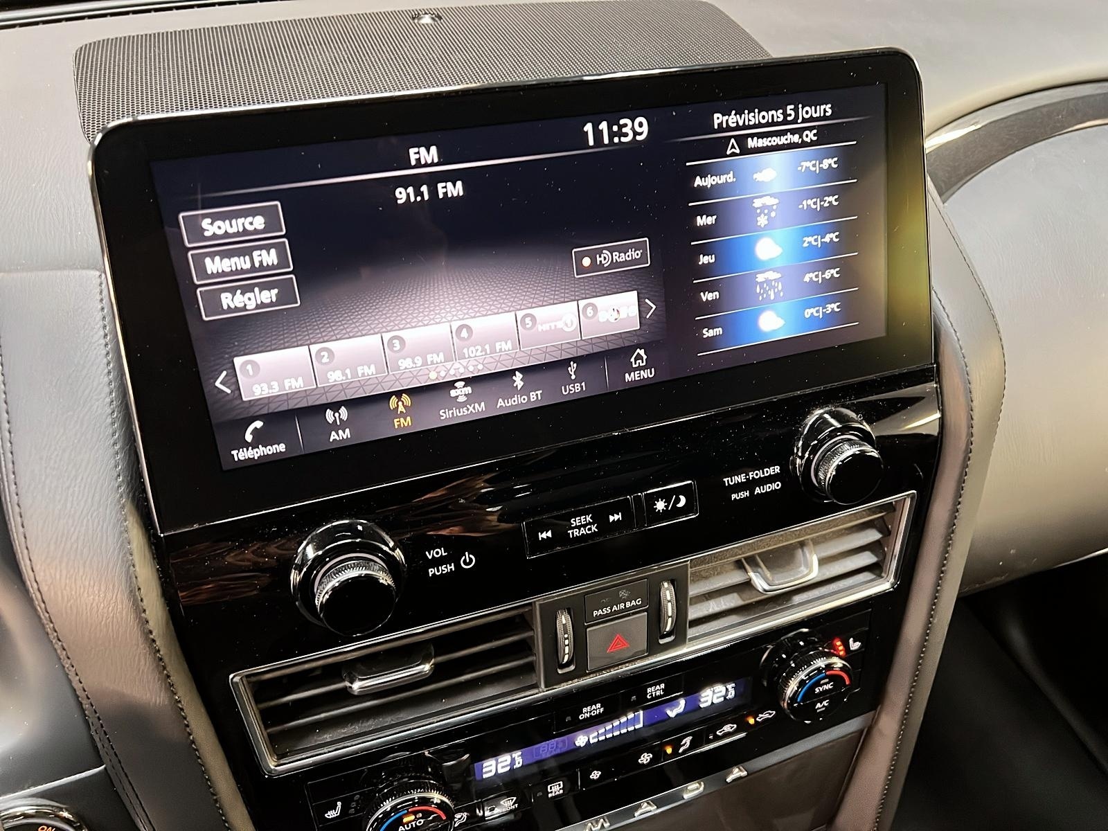 Nissan Armada SL MIDNIGHT CUIR TOIT NAV 4RM 2023 - image #19