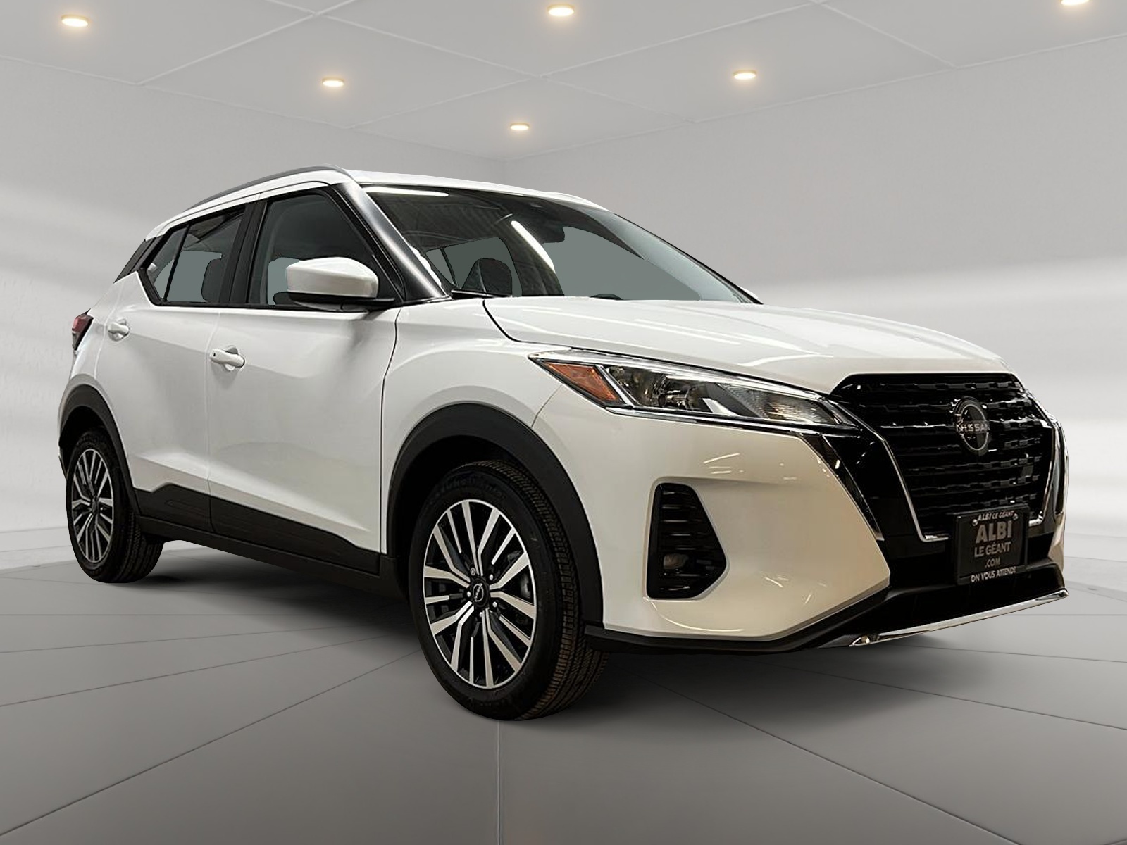 Nissan Kicks SV 2024 — photo 3