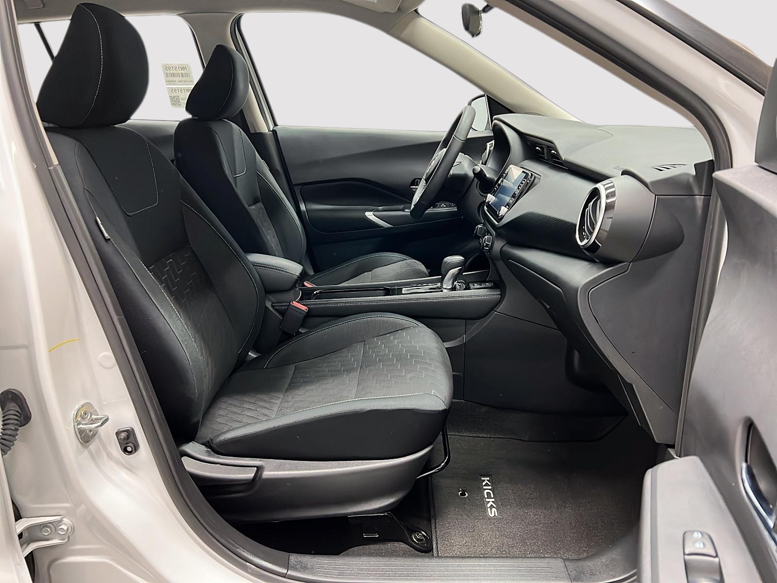 Nissan Kicks SV 2024 — photo 8