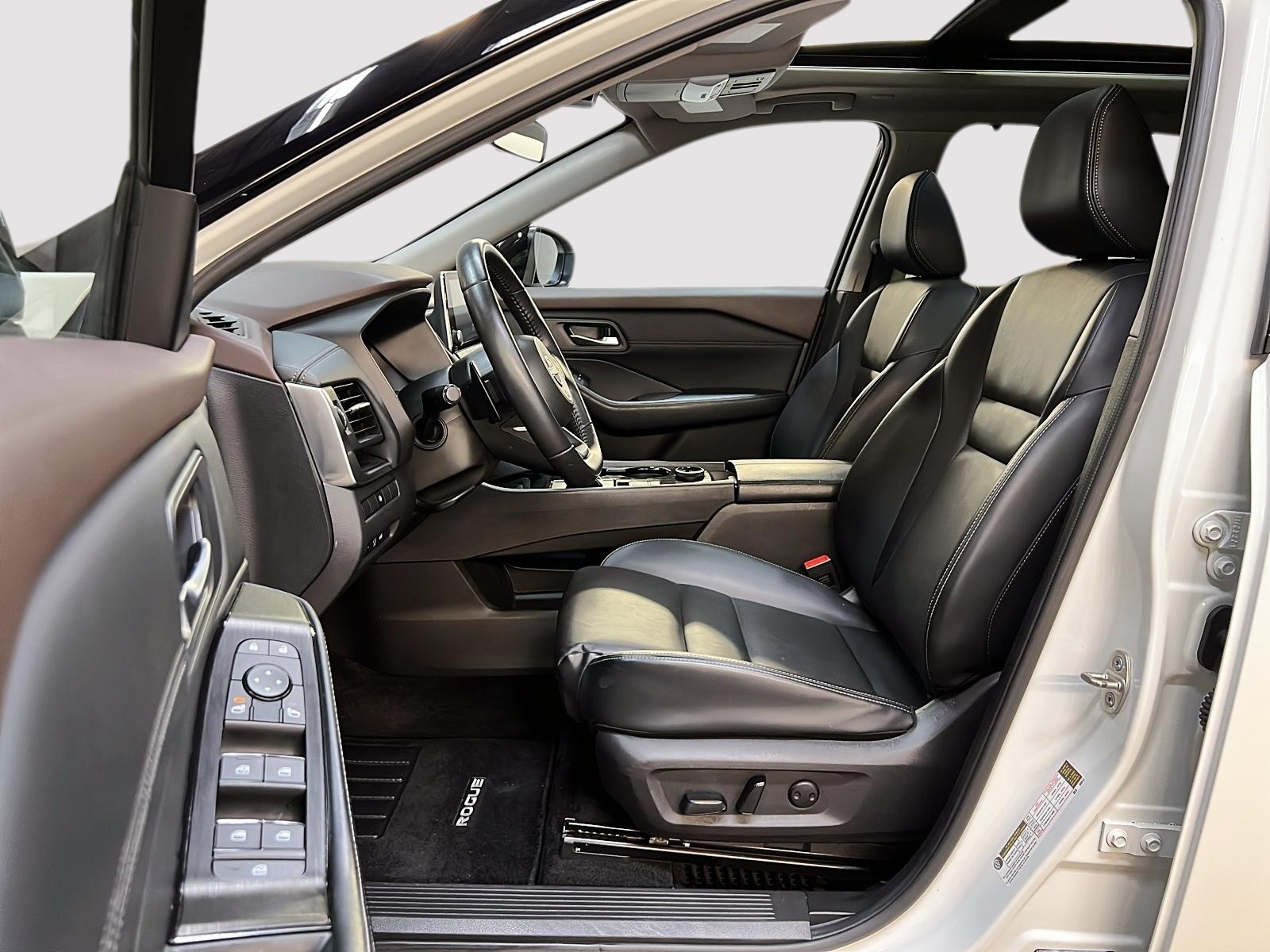 Nissan Rogue SV MIDNIGHT CUIR TOIT PANO 4RM 2023 — photo 7