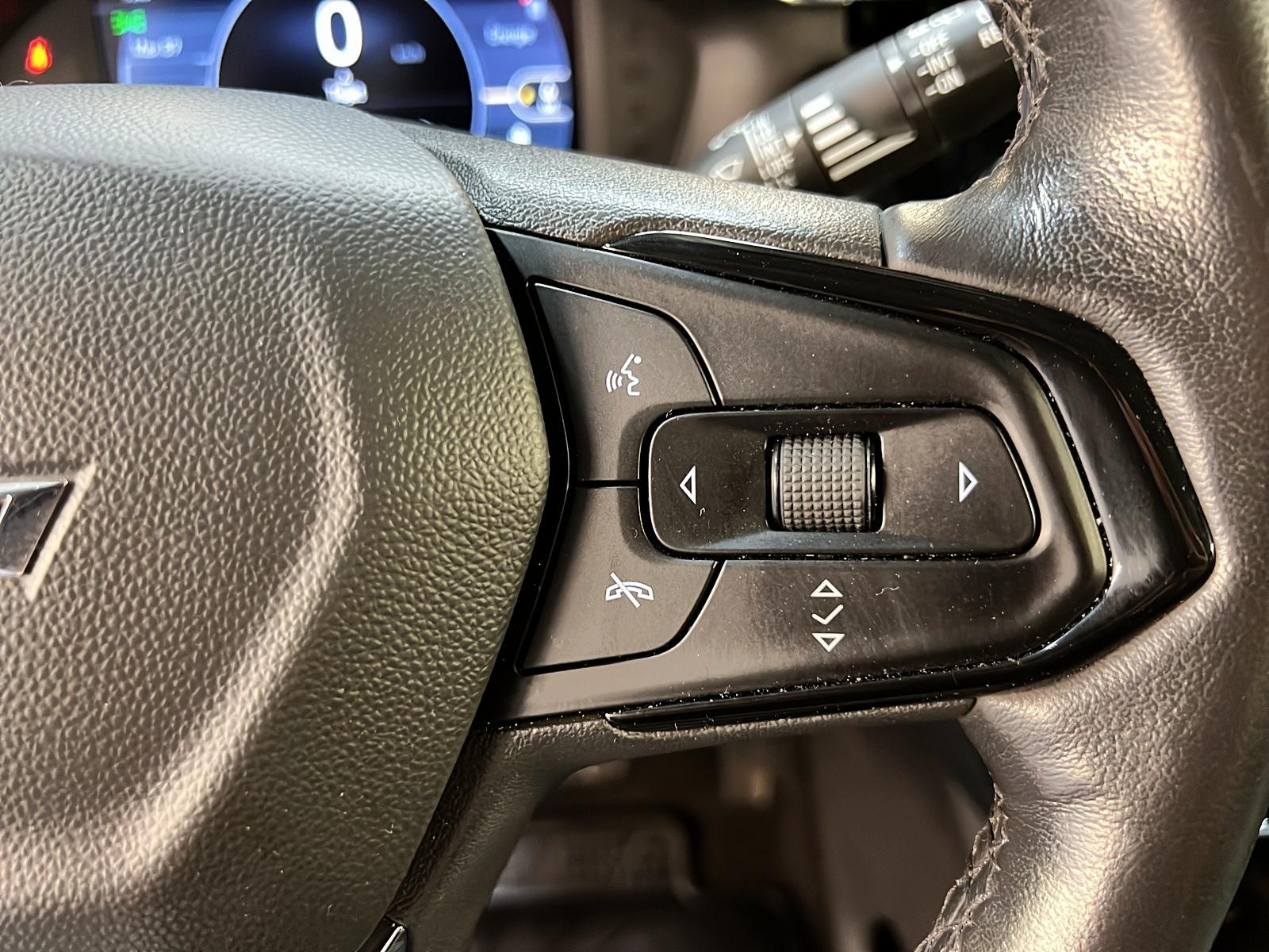 Chevrolet Bolt EUV 2LT TRUE NORTH CUIR 2023 - image #18