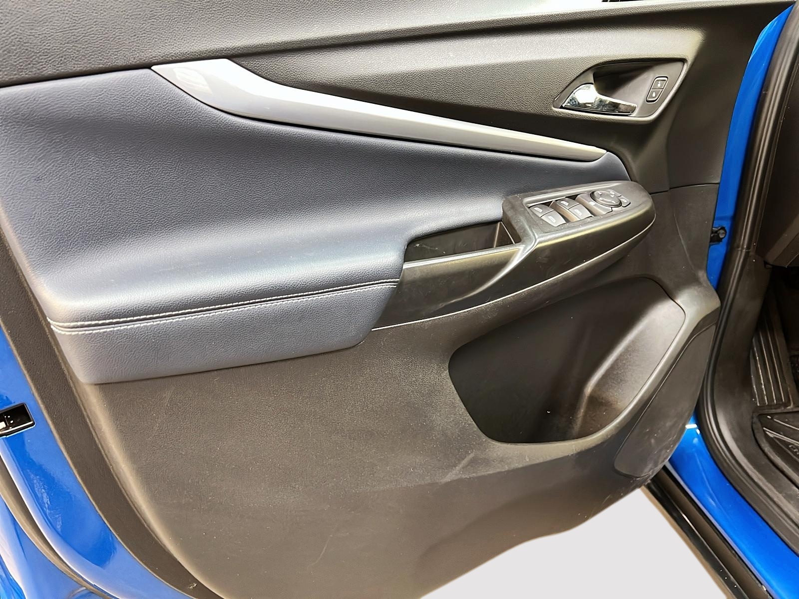 Chevrolet Bolt EUV 2023 - Image #22