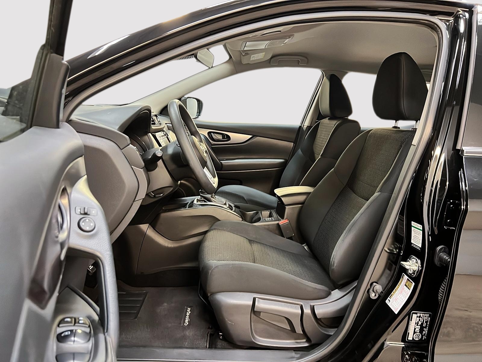 Nissan Qashqai S 4RM 2023 — photo 7