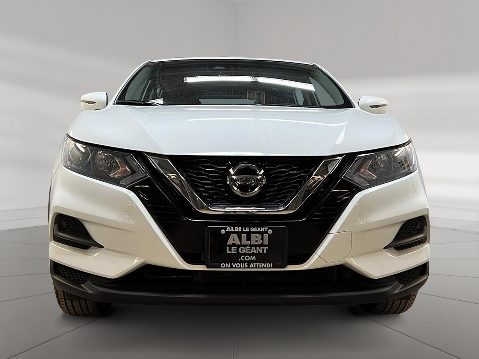Nissan Qashqai S 4RM 2023 — photo 2