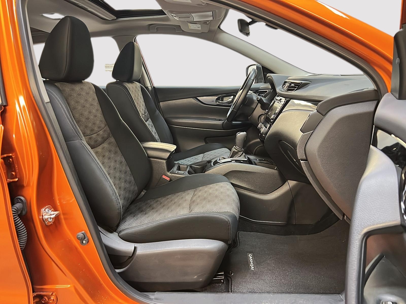 Nissan Qashqai SV TOIT 4RM 2023 — photo 8