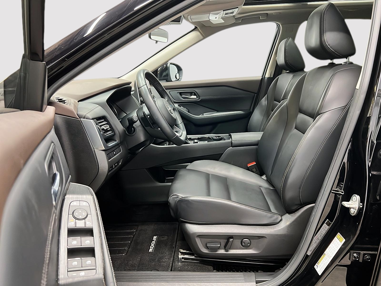Nissan Rogue SV MIDNIGHT CUIR TOIT PANO 4RM 2023 — photo 7