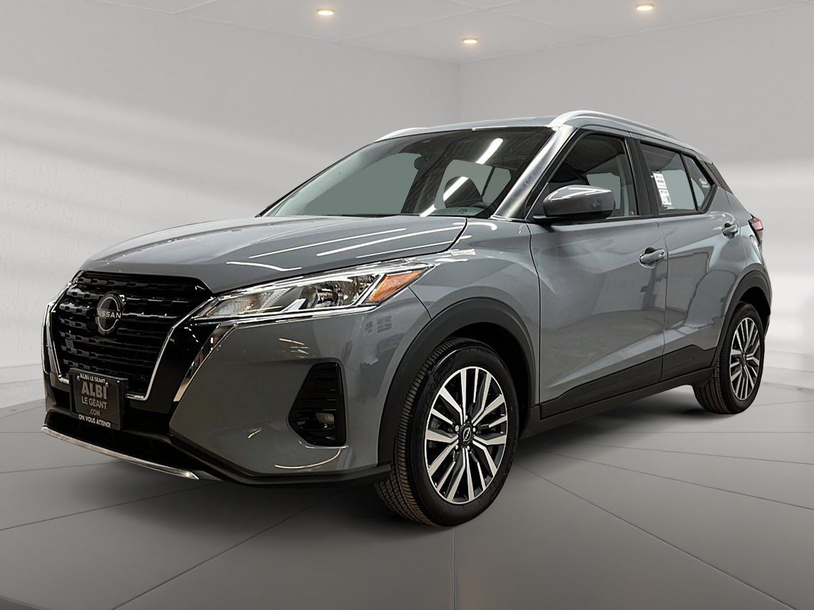 Nissan Kicks SV 2024