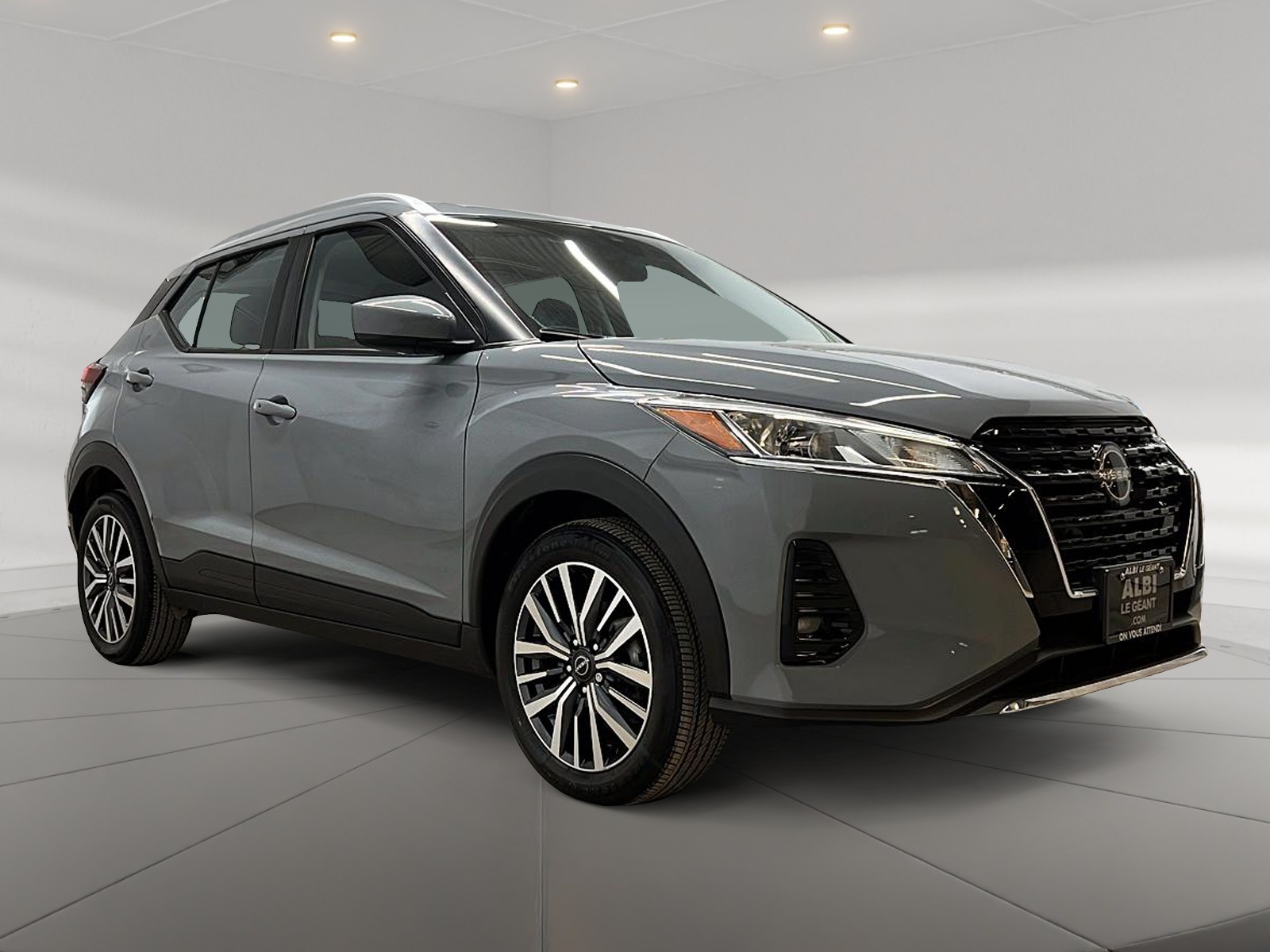 Nissan Kicks SV 2024 — photo 3