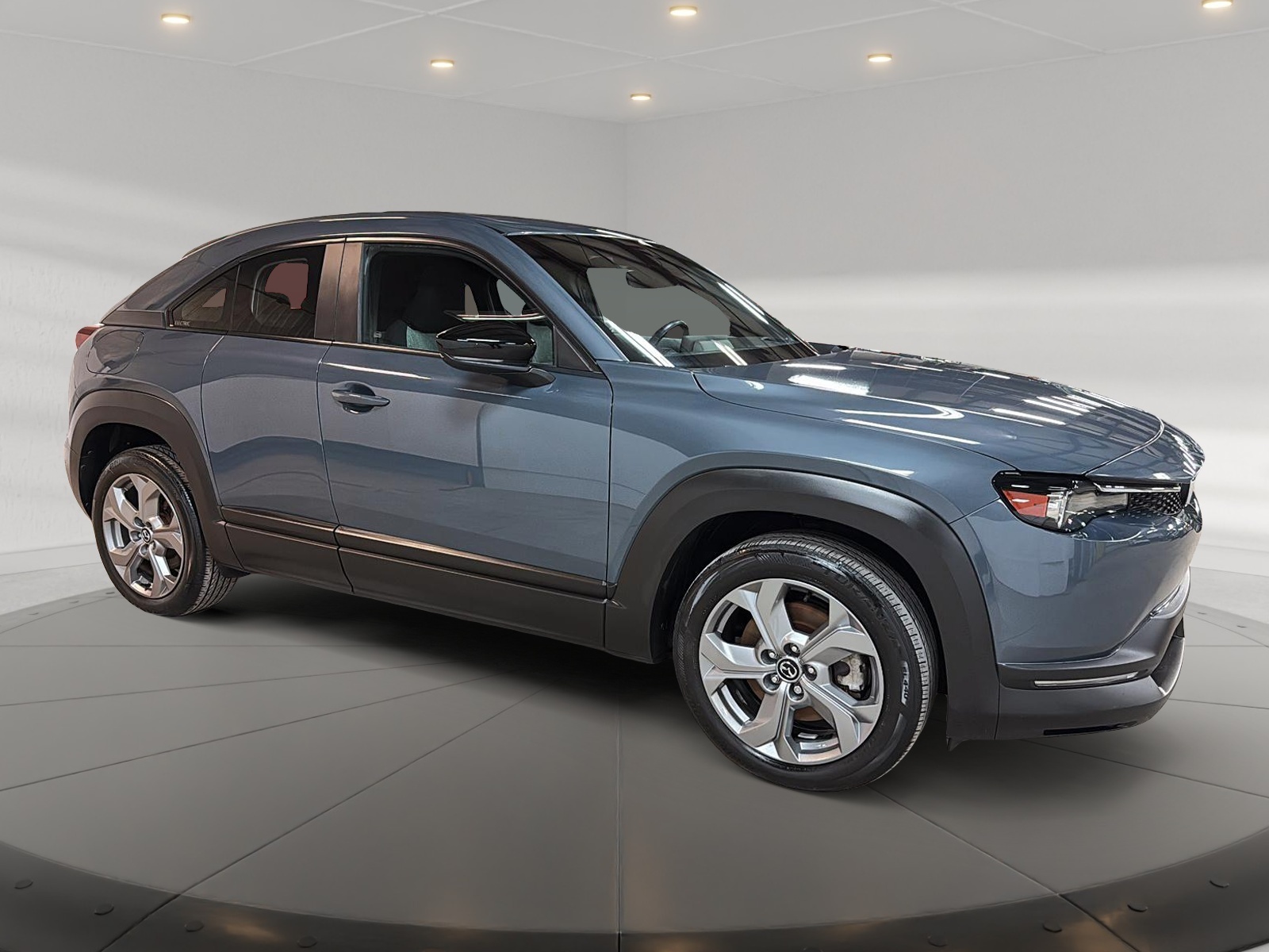 Mazda MX-30 2022 - Image #3