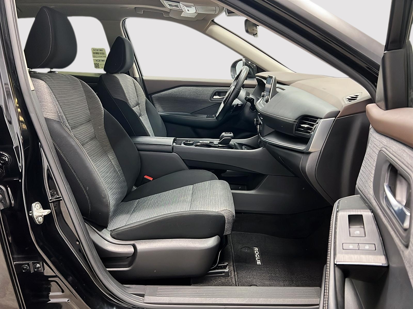 Nissan Rogue SV TOIT PANO 4RM 2023 — photo 8