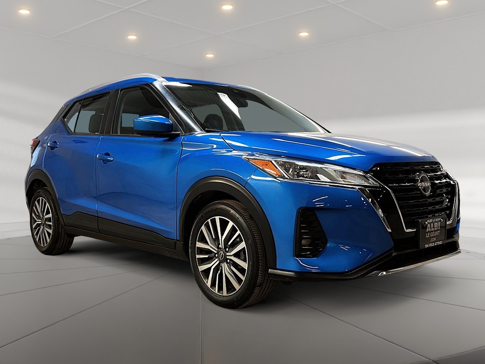 Nissan Kicks SV 2024 — photo 3