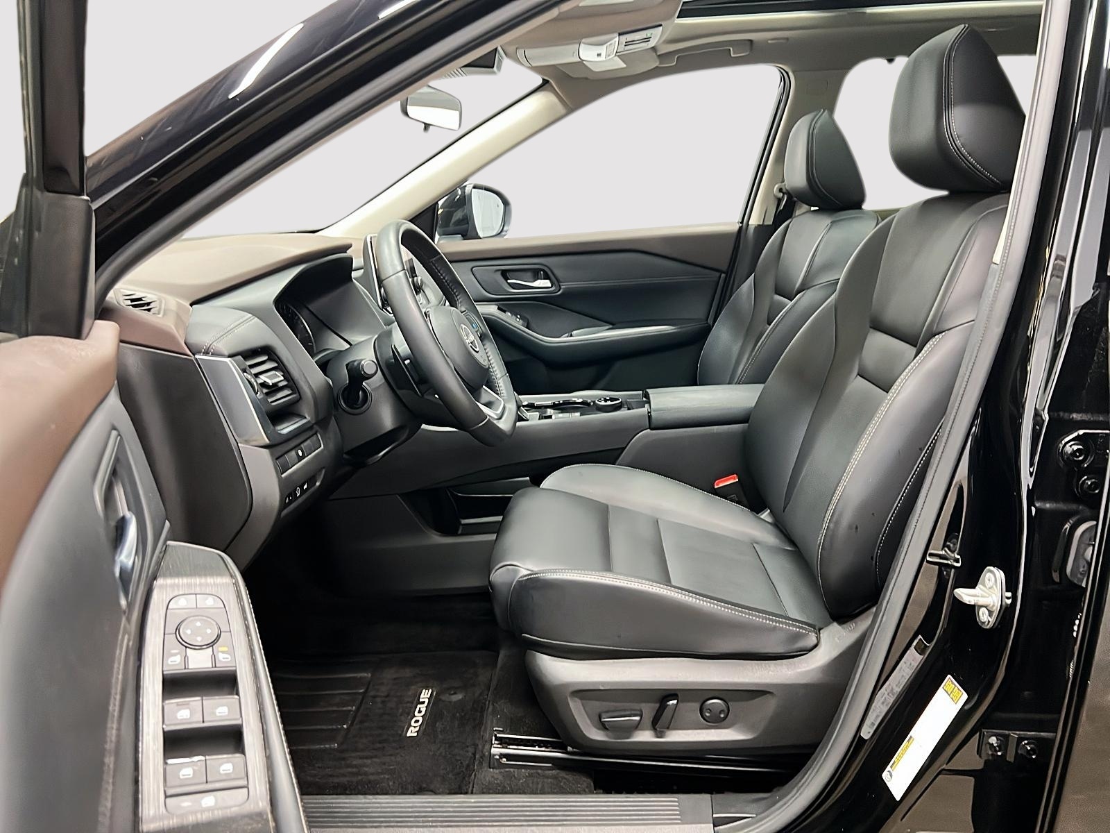 Nissan Rogue SV MIDNIGHT CUIR TOIT PANO 4RM 2023 — photo 7