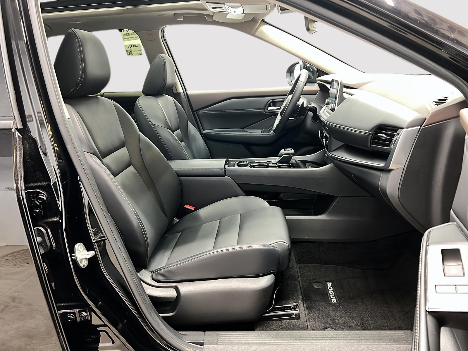 Nissan Rogue SV MIDNIGHT CUIR TOIT PANO 4RM 2023 — photo 8
