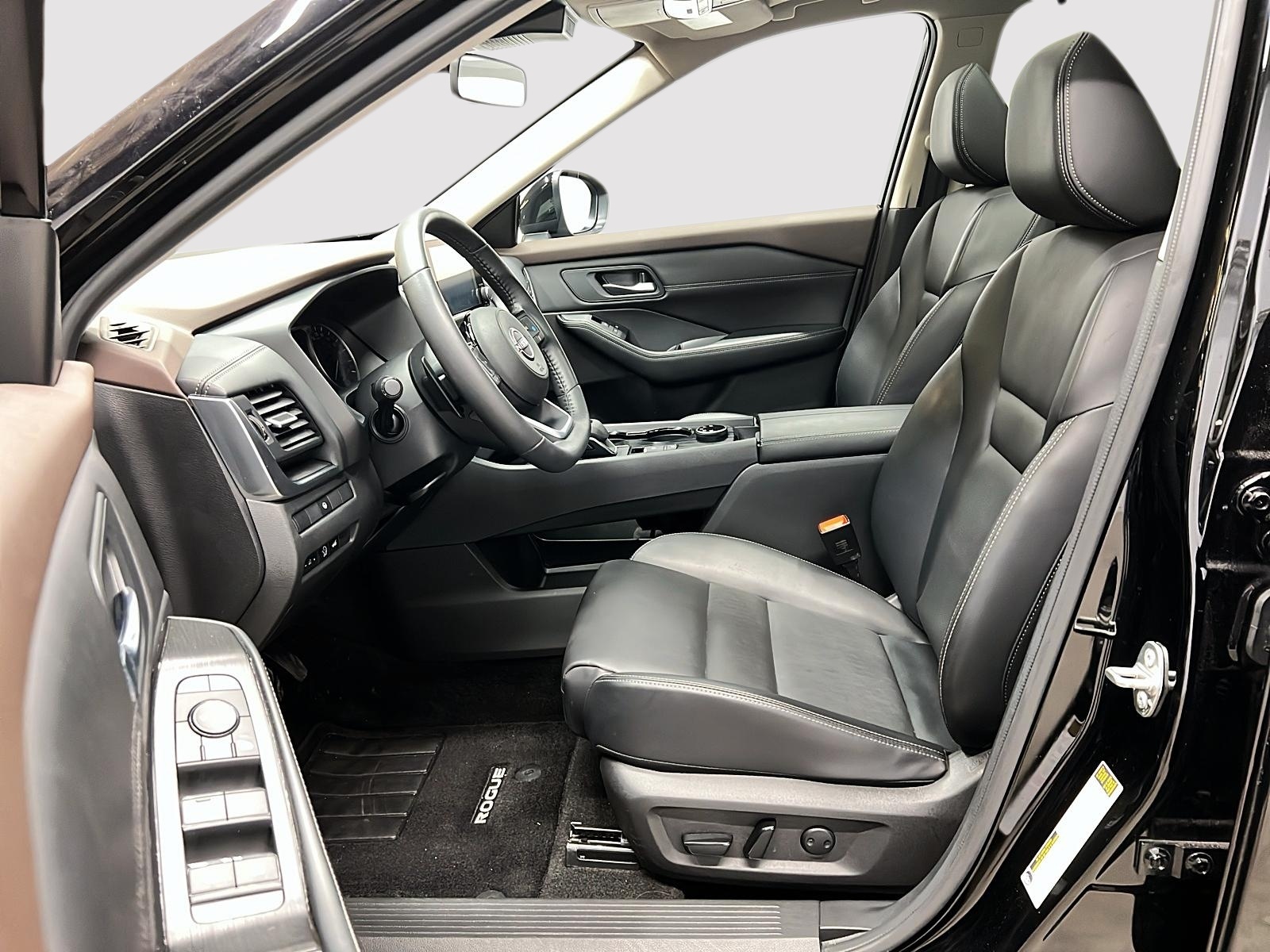 Nissan Rogue SV MIDNIGHT CUIR TOIT PANO 4RM 2023 — photo 7