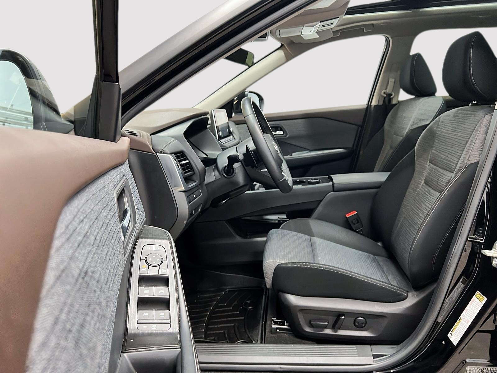 Nissan Rogue SV TOIT PANO 4RM 2023 — photo 7