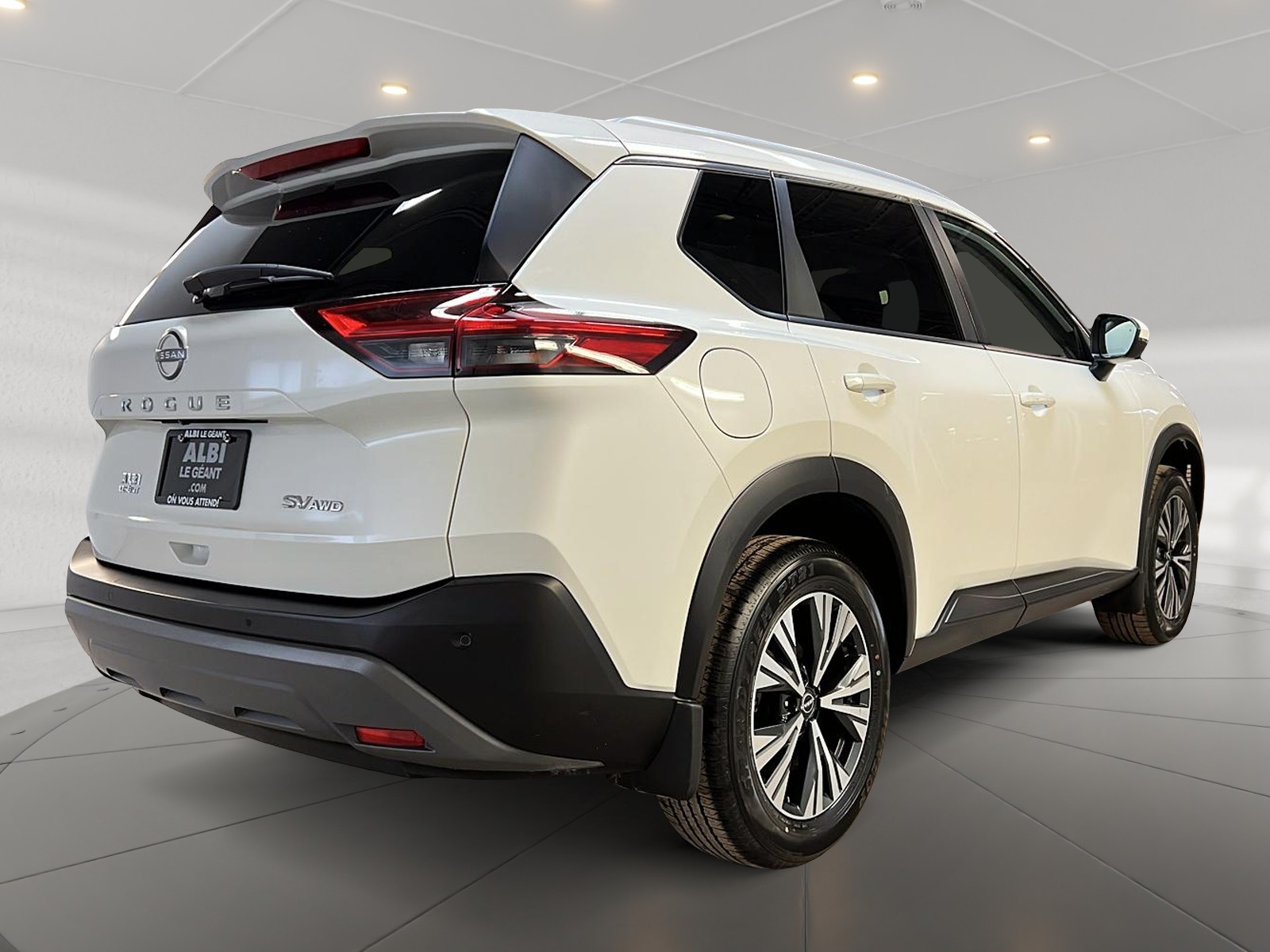Nissan Rogue SV TOIT PANO 4RM 2023 — photo 4