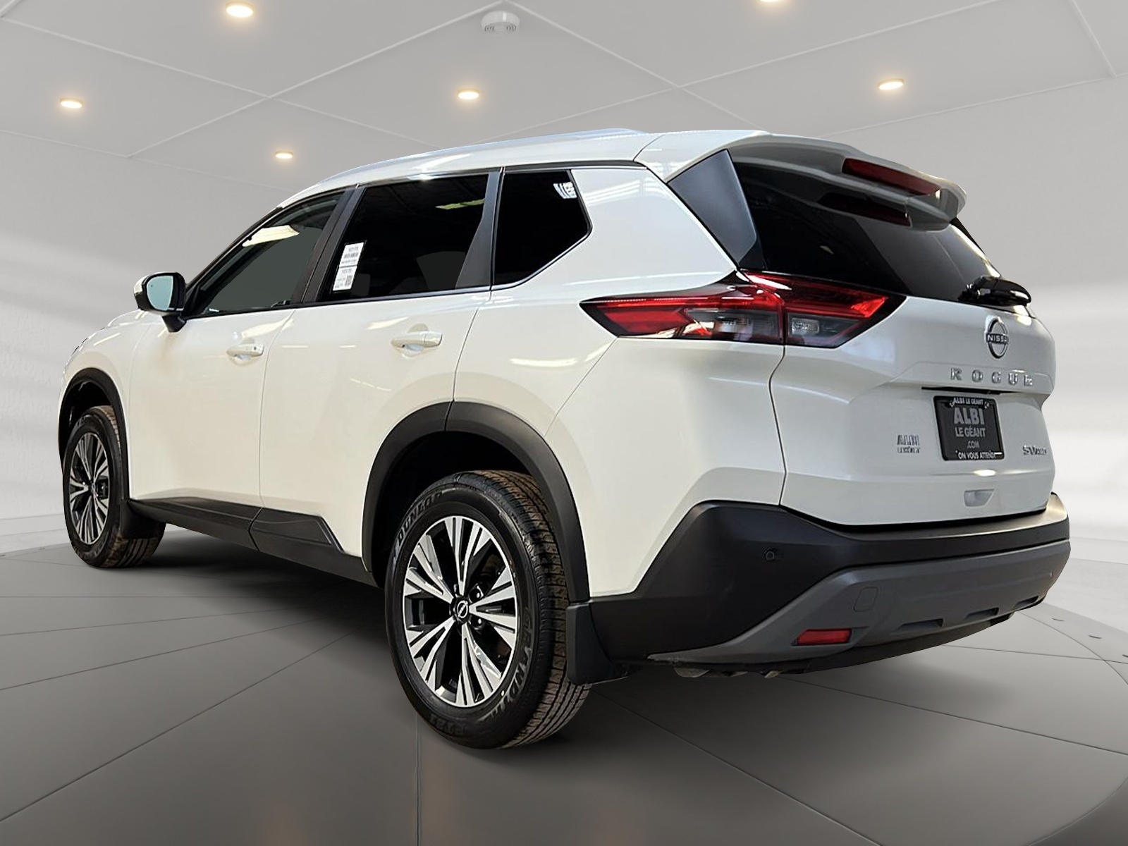 Nissan Rogue SV TOIT PANO 4RM 2023 — photo 6