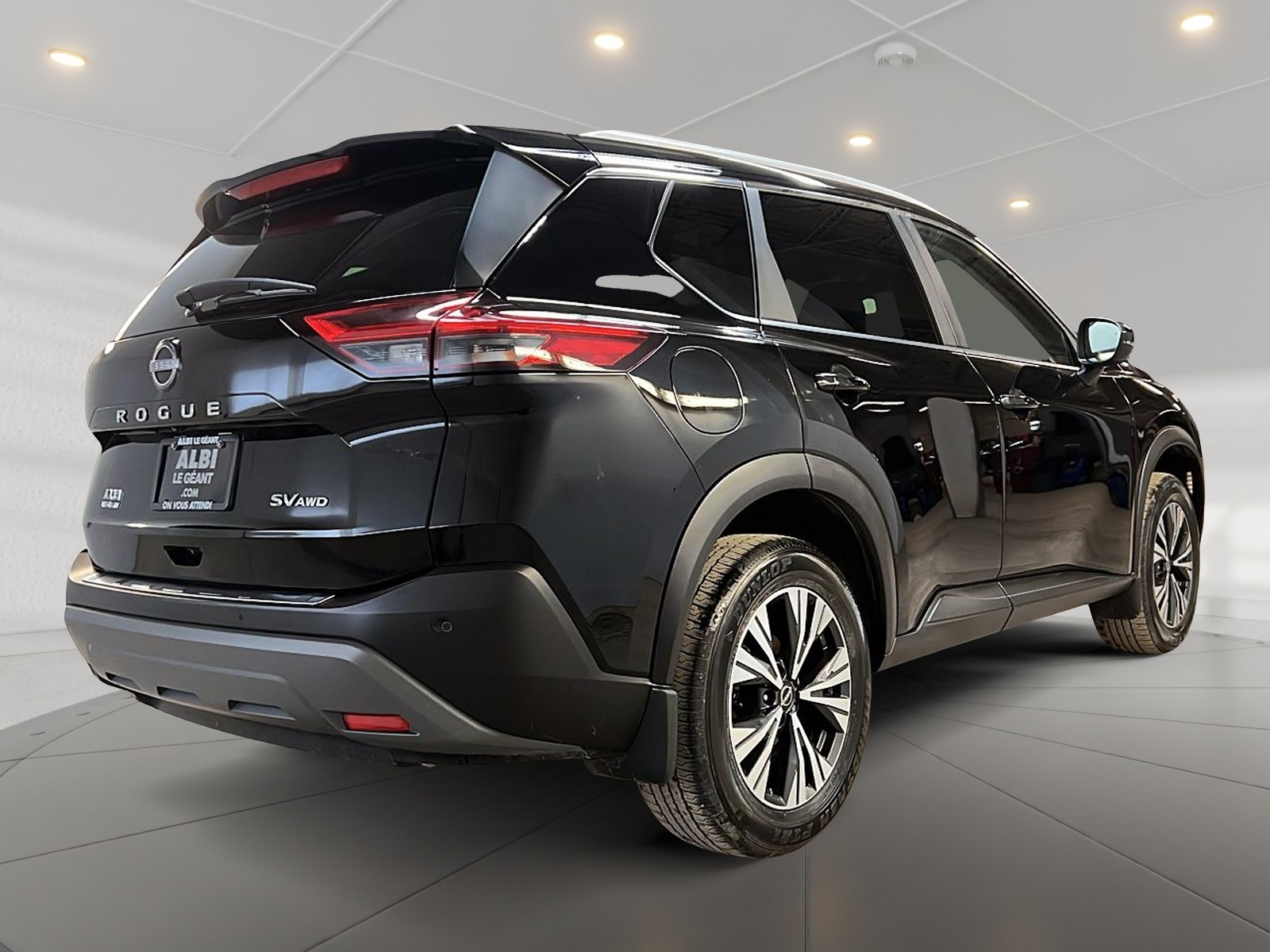 Nissan Rogue SV TOIT PANO 4RM 2023 — photo 4