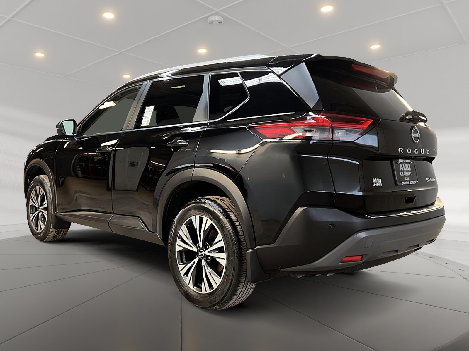 Nissan Rogue SV TOIT PANO 4RM 2023 — photo 6