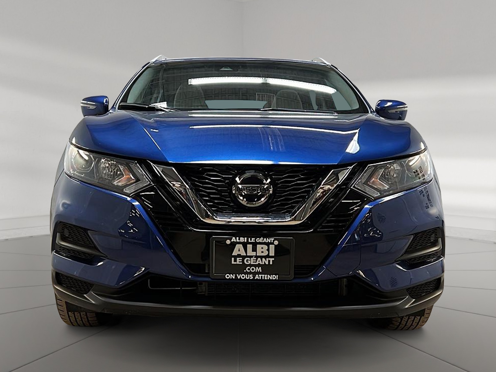 Nissan Qashqai SV TOIT 4RM 2023 — photo 2