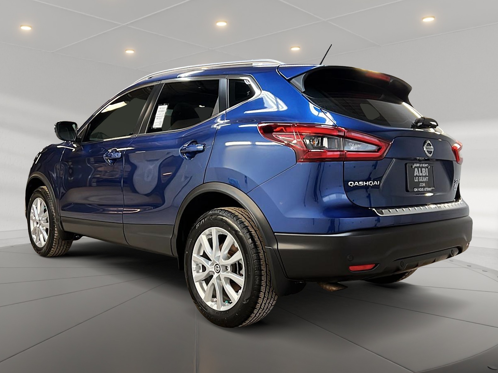 Nissan Qashqai SV TOIT 4RM 2023 — photo 6