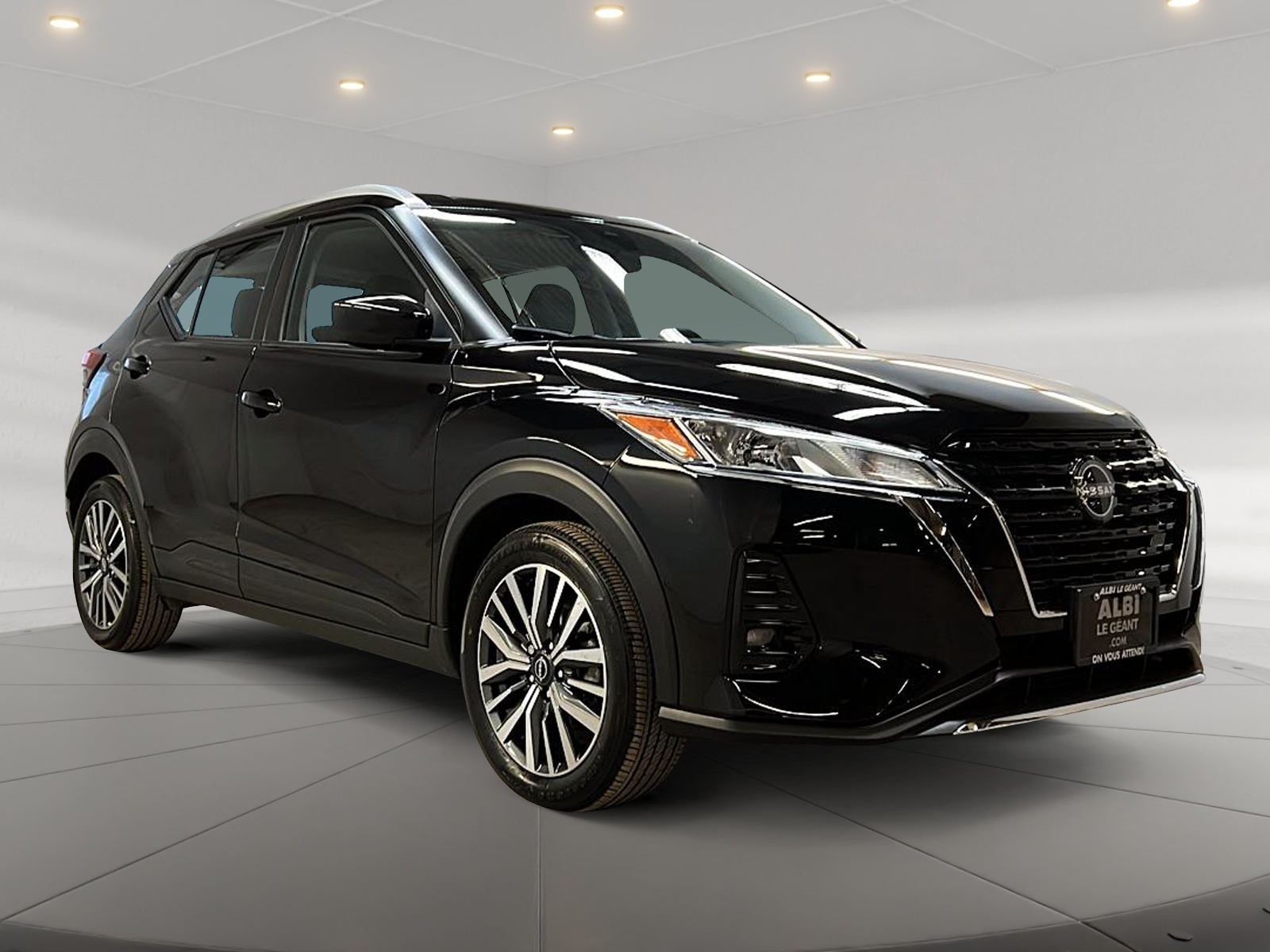 Nissan Kicks SV 2024 — photo 3