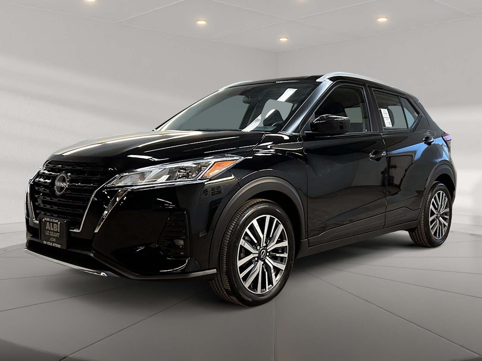 Nissan Kicks SV 2024